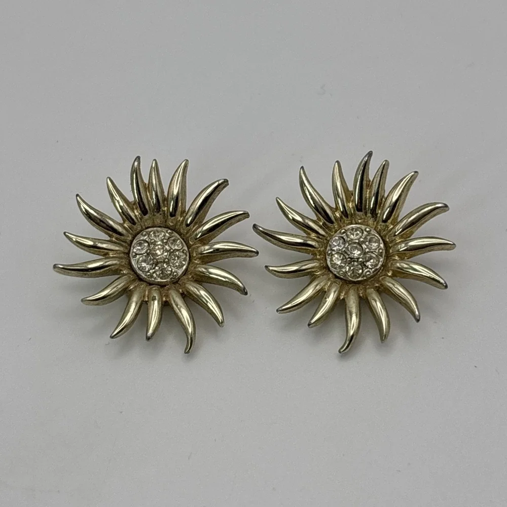 Vintage Marboux Clip On Gold Tone Earrings Sun Sunburst Flower Rhinestones